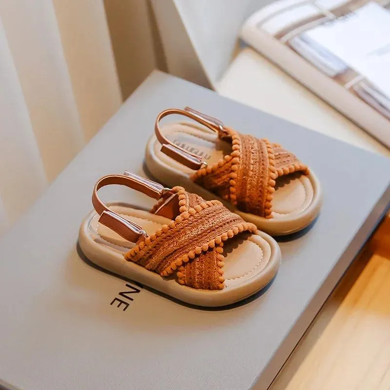 Children's Casual Shoes: Cross Pattern Sandals for Girls - TSS304