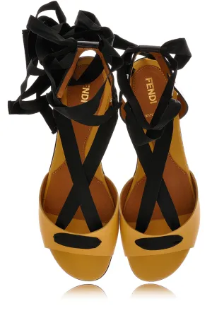 FENDI SUMMERTIME Curry Black Sandals