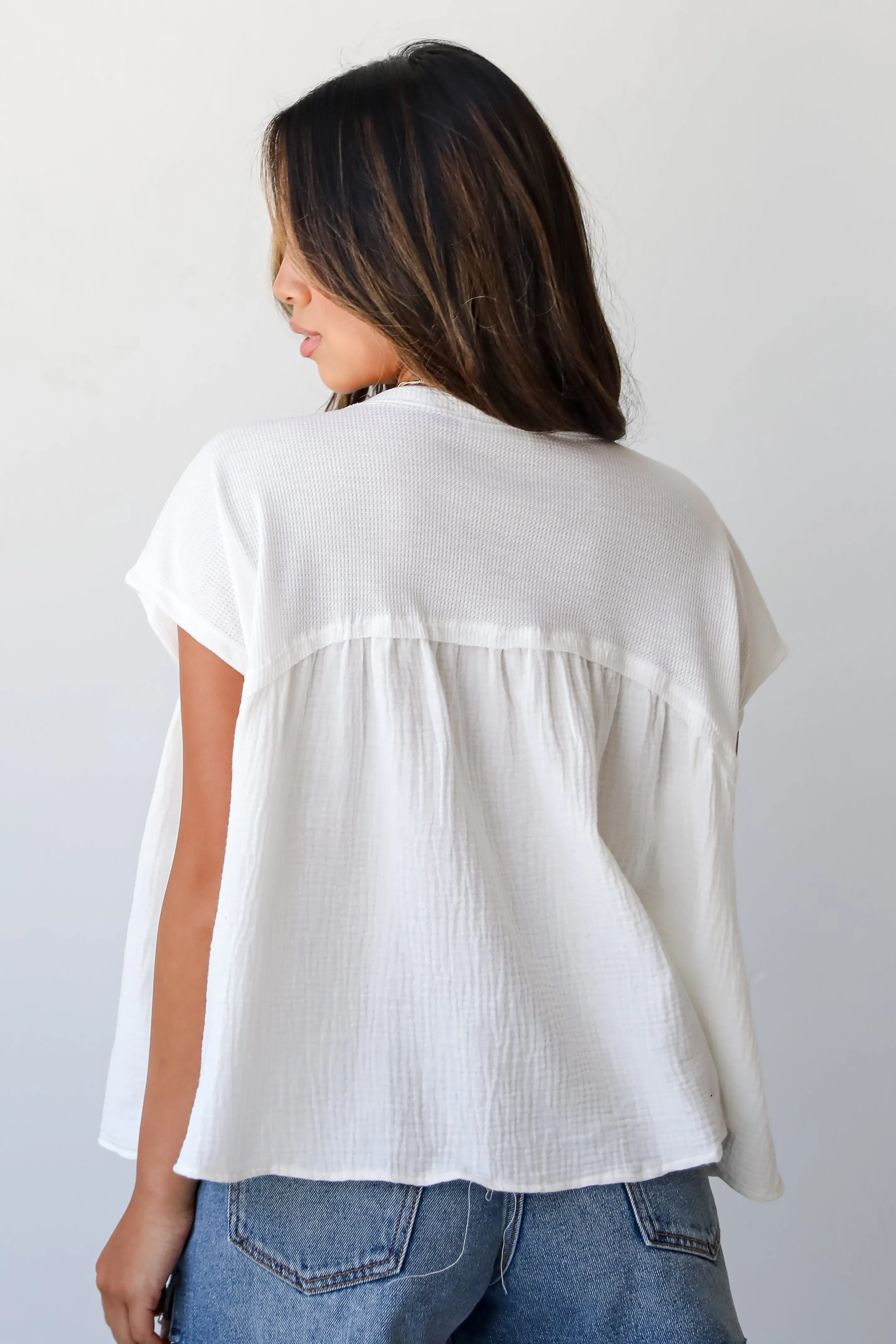 FINAL SALE - Charming Excellence Linen Contrast Top