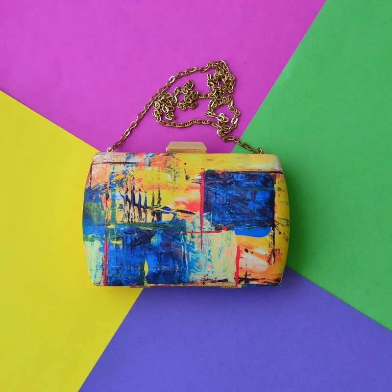 Printed Abstract Clutch