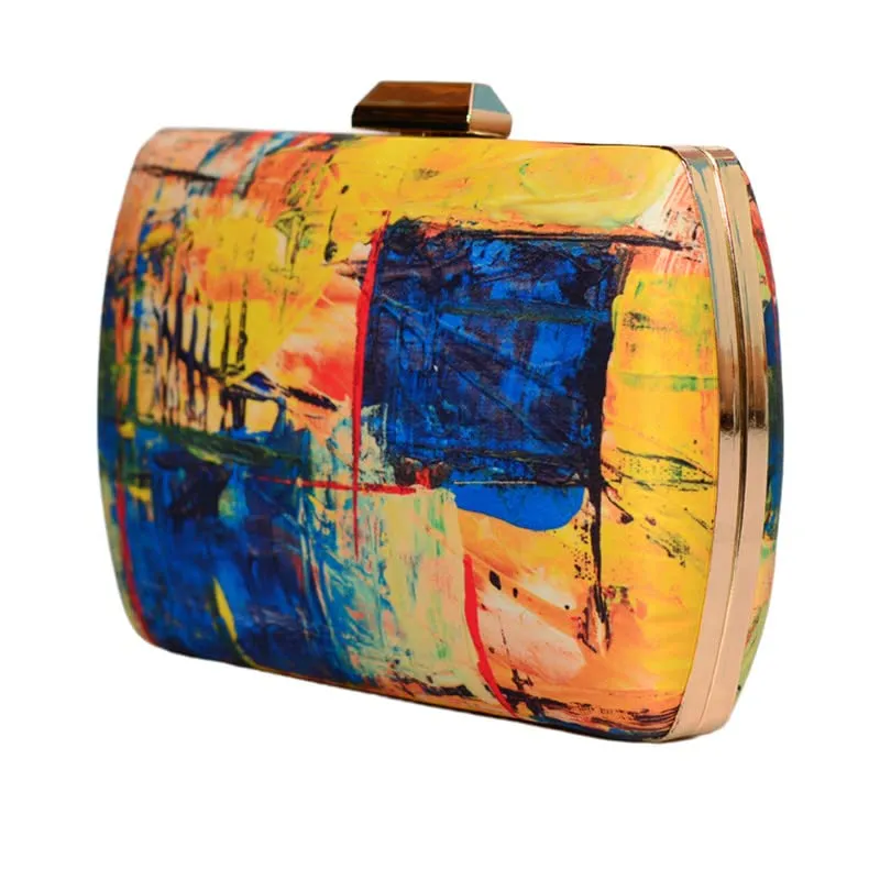 Printed Abstract Clutch